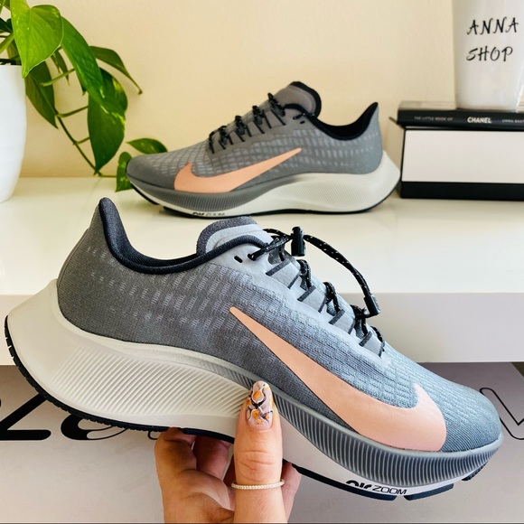 New Nike custom zoom Pegasus 37 rose gold swoosh
